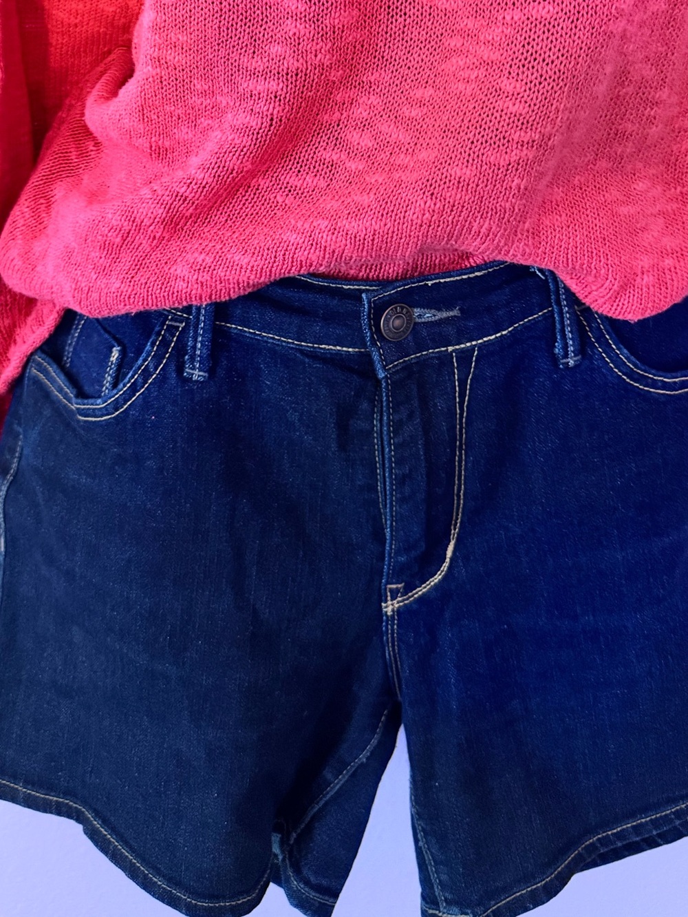 Old Navy Sweetheart 5 pocket Jean shorts- Dark Blue size 8